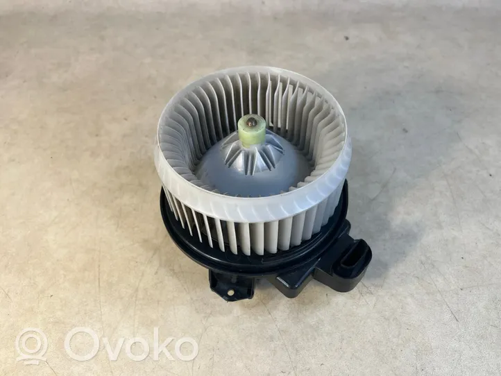 Toyota RAV 4 (XA40) Heater fan/blower 87103-0D220