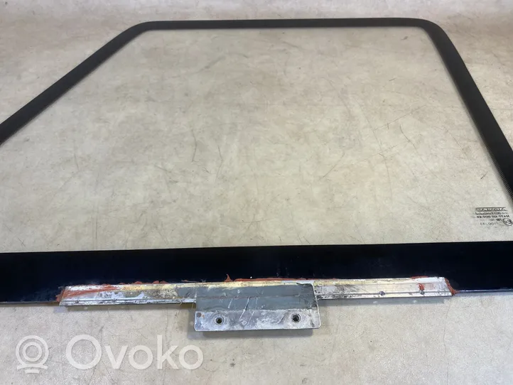 Mercedes-Benz G W461 463 Vitre de fenêtre porte avant (4 portes) A4637250510