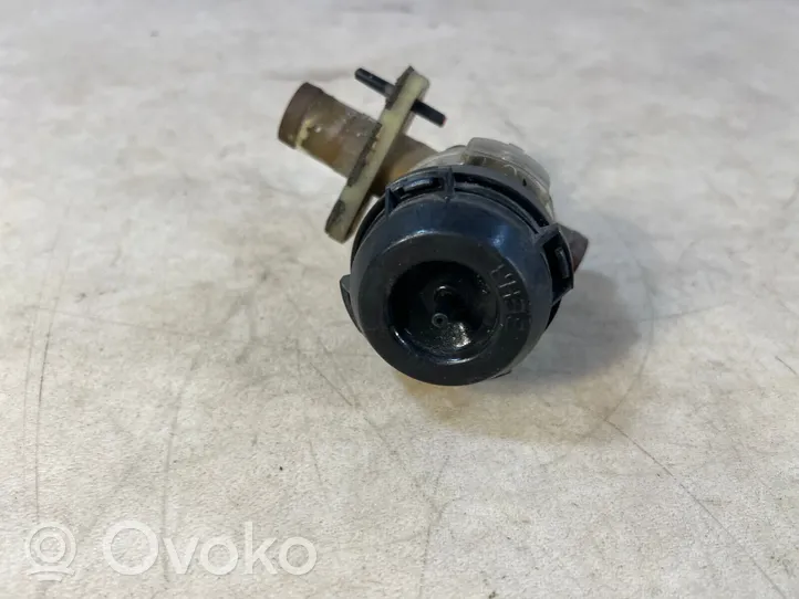 BMW 7 E23 Air conditioning (A/C) expansion valve 64111376321