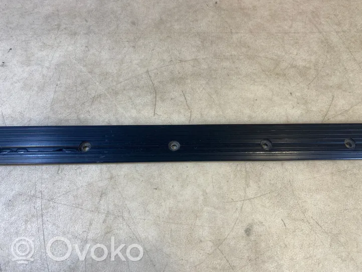 Mercedes-Benz G W461 463 Rivestimento di protezione sottoporta del bagagliaio/baule A4636861136