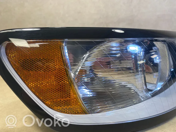 Volvo S40 Faro/fanale 31299584