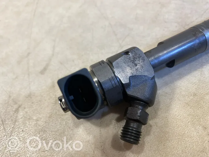 Mercedes-Benz G W461 463 Injecteur de carburant A6280700387