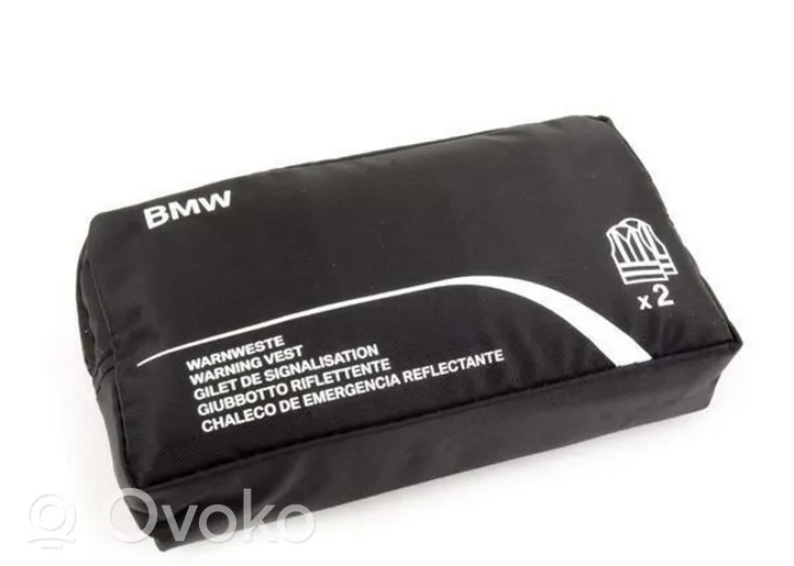 BMW 7 G11 G12 Triangle d'avertissement 82262288693