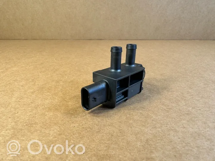 Volkswagen Tiguan Exhaust gas pressure sensor 04L906051AB