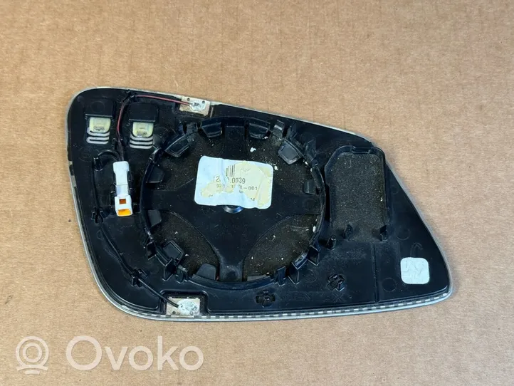 BMW 1 F20 F21 Veidrodėlio stiklas 51167285005