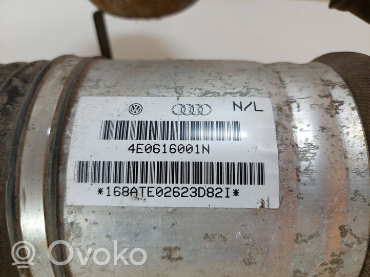 Audi A8 S8 D3 4E Amortisseur arrière à suspension pneumatique 4E0616001N