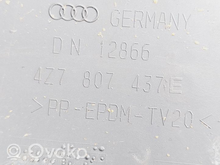 Audi A6 Allroad C5 Zderzak przedni 4Z7807437E