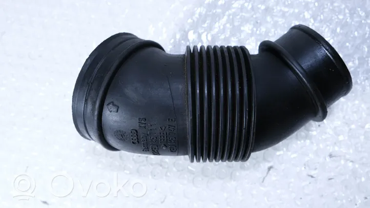 Audi A8 S8 D3 4E Tube d'admission d'air 4E0145711