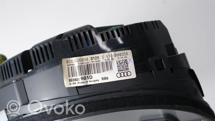 Audi A4 S4 B7 8E 8H Tachimetro (quadro strumenti) 8E0920901D