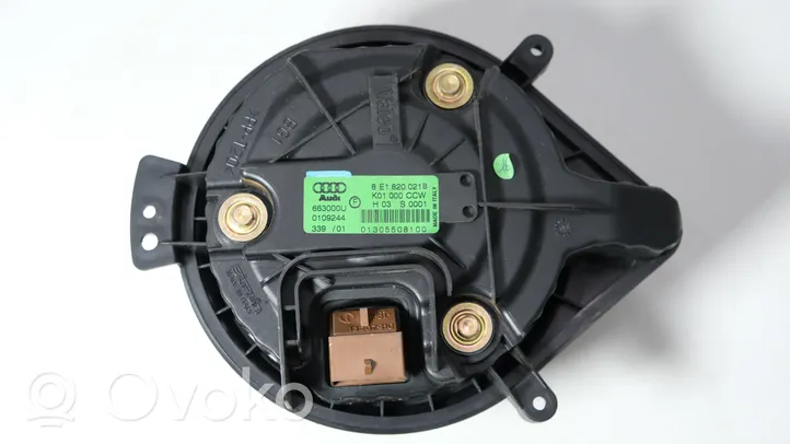 Audi A4 S4 B7 8E 8H Ventola riscaldamento/ventilatore abitacolo 8E1820021B