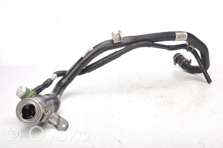 BMW 7 G11 G12 Tuyau de remplissage de réservoir de carburant 7356517