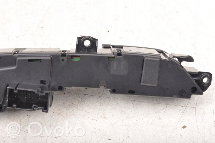 BMW 2 F44 Altri interruttori/pulsanti/cambi 5A1CA56