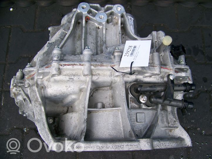 BMW 1 F40 Boîte de vitesse automatique GD7F32AG 28.00-9884617-02