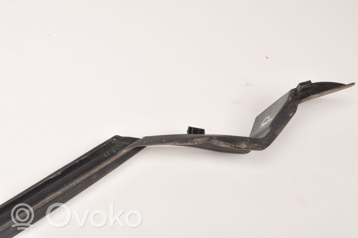 Ford Focus Rail de pare-brise de porte avant JX7B-A03194-DA