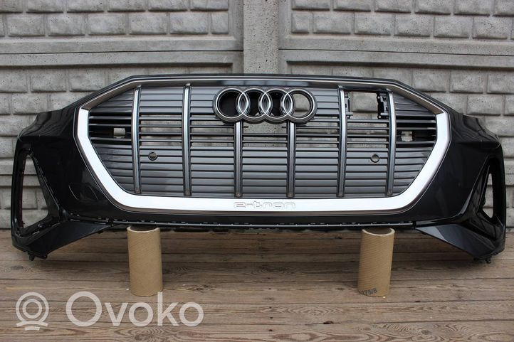 Audi e-tron Zderzak przedni 4KE807437C