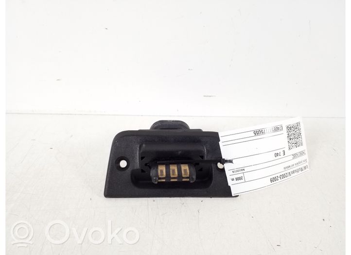 Volkswagen Multivan T5 Other body part 7H0907438C