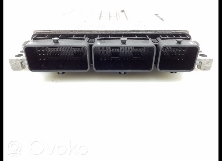 Mercedes-Benz A W176 Sterownik / Moduł ECU A6079001800