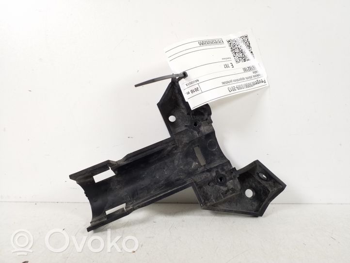 Peugeot 5008 Support de buse de lave-phares 9686182180