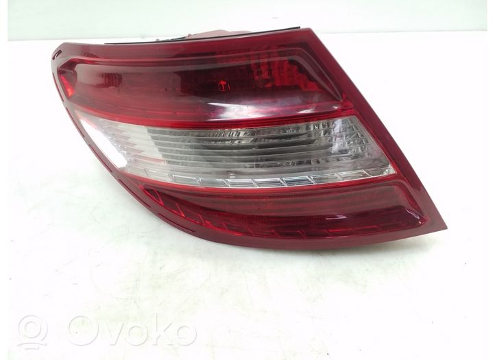 Mercedes-Benz C W204 Luci posteriori A2048200164