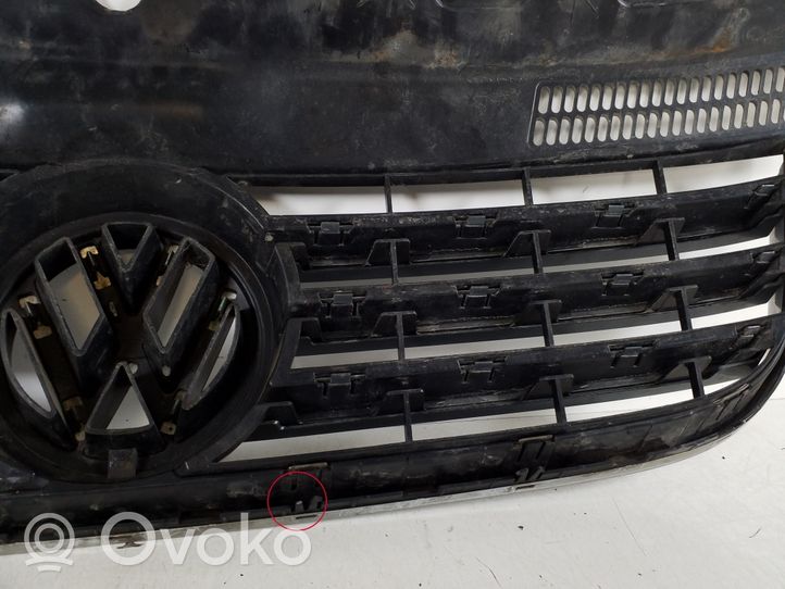 Volkswagen Transporter - Caravelle T5 Atrapa chłodnicy / Grill 7H58071018