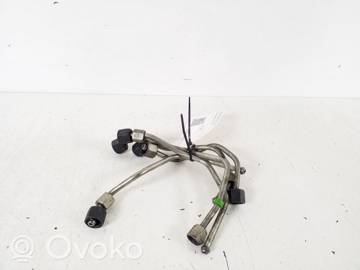 Volvo V40 Tuyau d'alimentation d'injecteur de carburant 