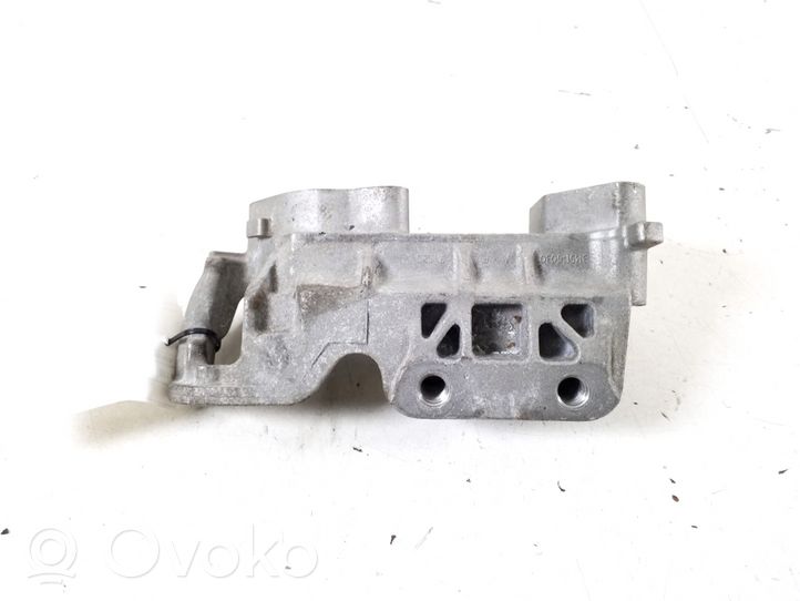 Volvo V60 Engine mounting bracket 3M516030