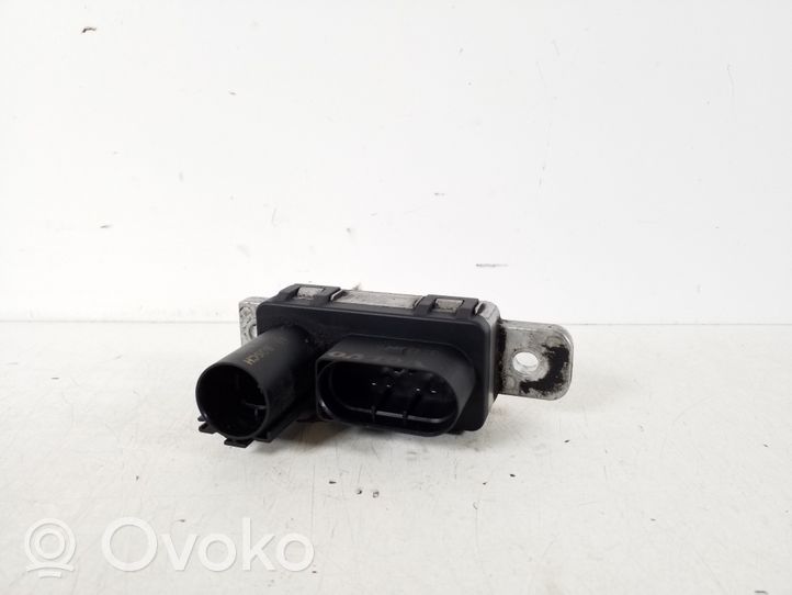 Volvo S60 Hehkutulpan esikuumennuksen rele 31431776