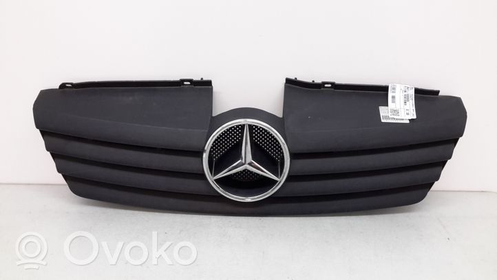 Mercedes-Benz Vaneo W414 Atrapa chłodnicy / Grill A4148800085