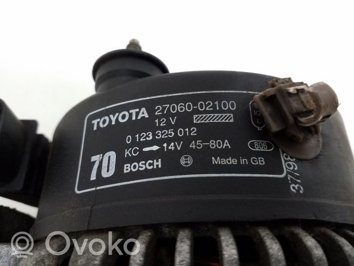 Toyota Avensis T220 Alternator 2706002100