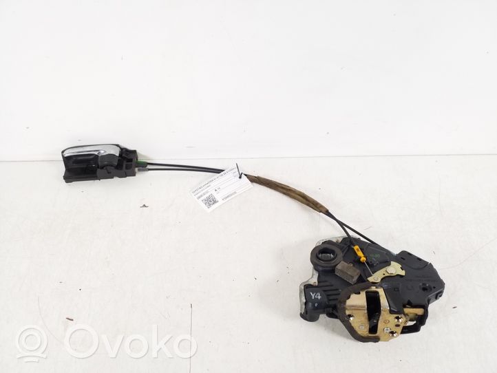 Toyota Corolla E120 E130 Front door lock 69040-02131