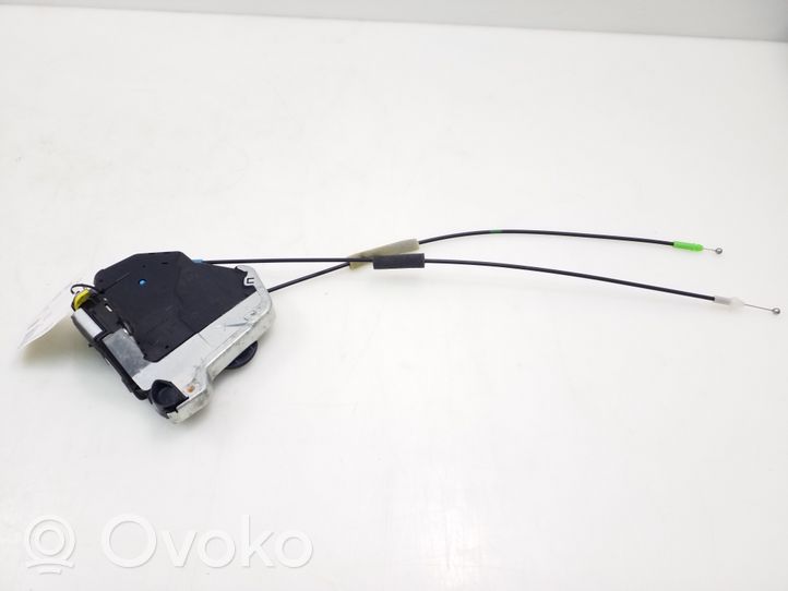 Toyota RAV 4 (XA40) Front door lock 6904060220