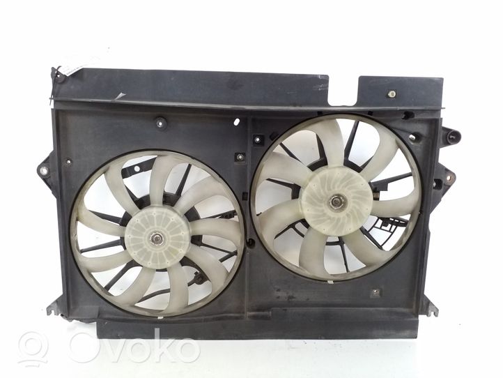 Toyota Avensis T270 Radiator cooling fan shroud 1604-0R160