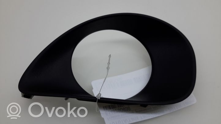 Toyota Yaris Pretmiglas luktura dekoratīvais režģis 814820D030