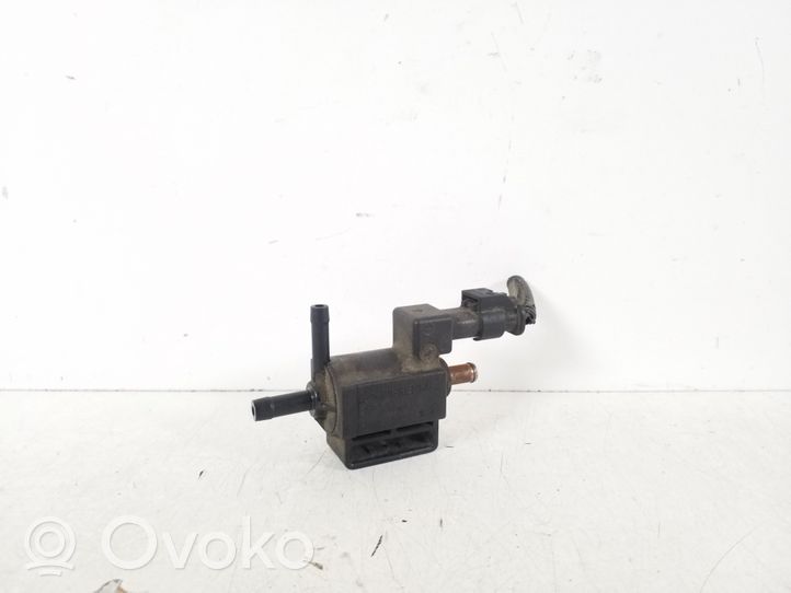 Volvo V40 Turboahtimen magneettiventtiili 70437602