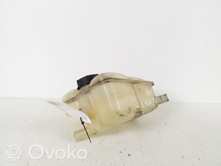 Volvo V50 Coolant expansion tank/reservoir 8V618K218