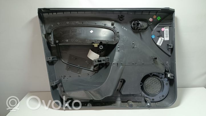 Renault Kangoo II Garniture de panneau carte de porte avant 8200618609