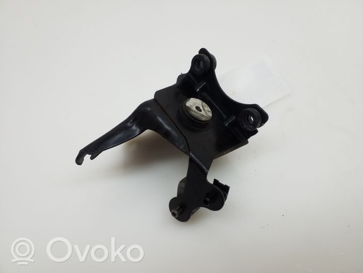 Toyota Avensis T270 Supporto pompa ABS 4459002130