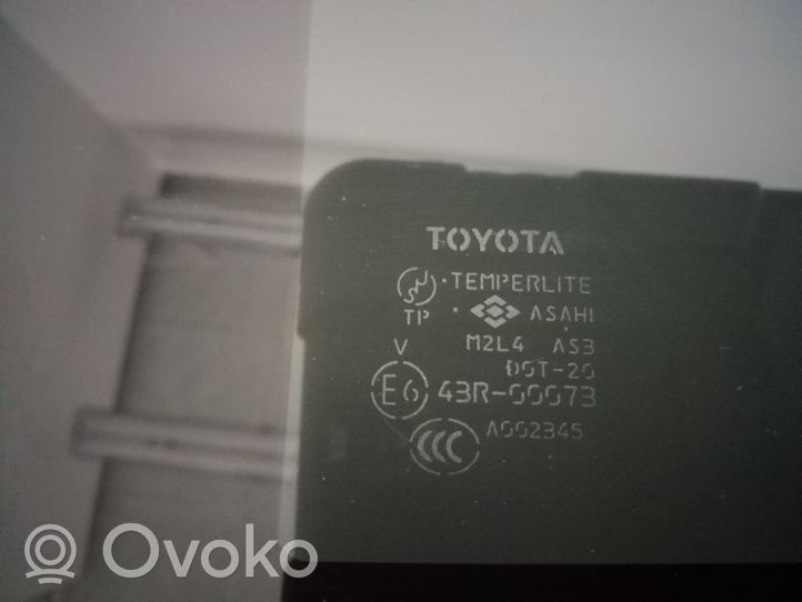 Toyota RAV 4 (XA30) Szyberdach / Komplet 