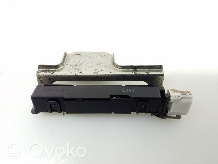 Toyota RAV 4 (XA40) Radio / CD-Player / DVD-Player / Navigation 8999742010