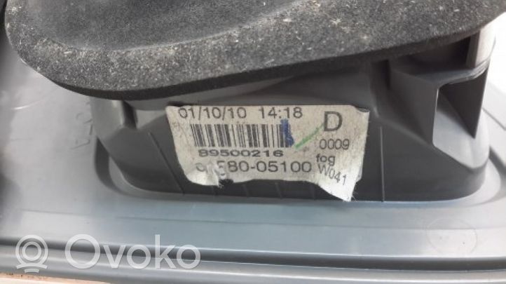 Toyota Avensis T270 Takaluukun takavalot 8158005120
