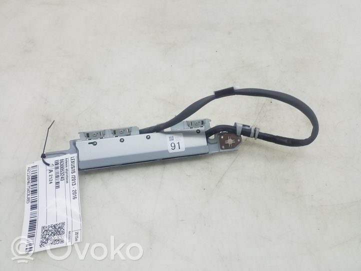 Lexus IS III XE30 Amplificateur d'antenne 8630053240