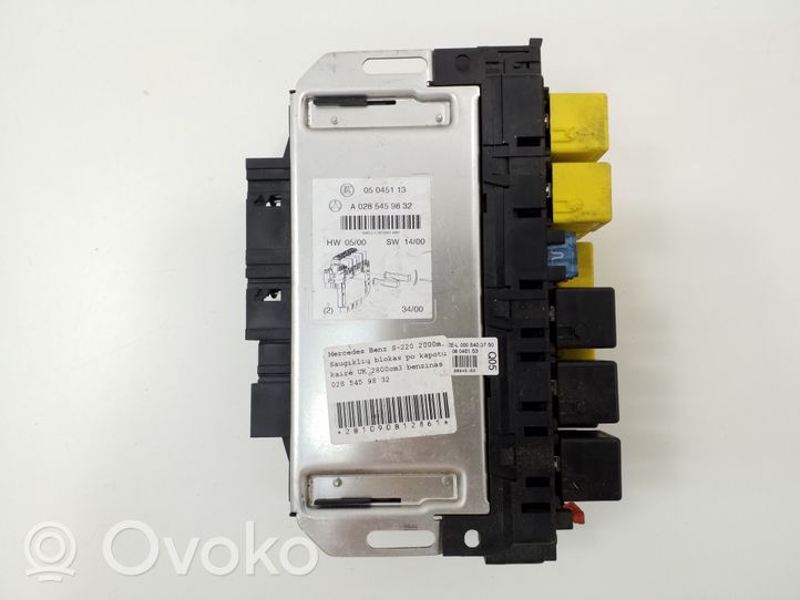 Mercedes-Benz S W220 Module de fusibles A0285459832