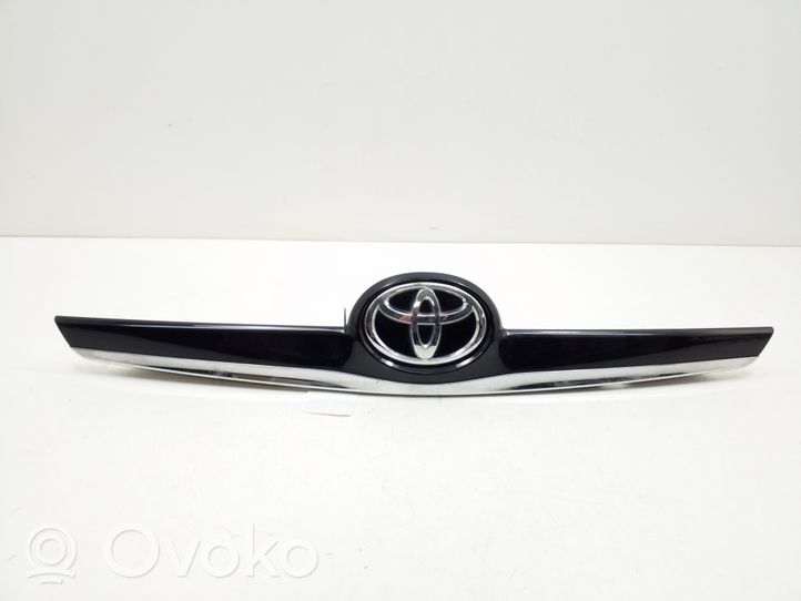 Toyota Verso Éclairage de plaque d'immatriculation 768110F100