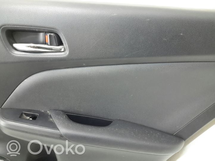 Toyota Prius (XW50) Обшивка задней двери 6763047C00