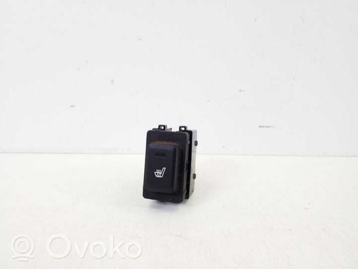 KIA Sportage Seat heating switch 