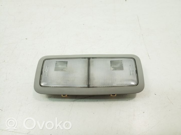 Toyota Verso Illuminazione sedili posteriori 8136005010