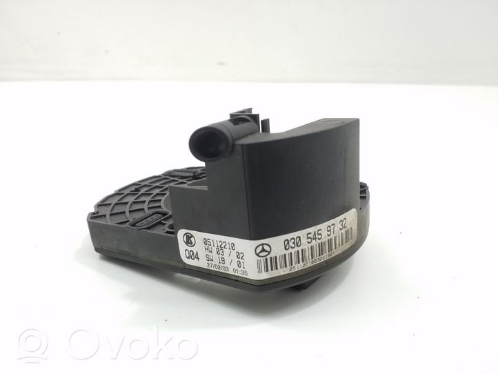 Mercedes-Benz E W211 Sensore angolo sterzo A0305459732