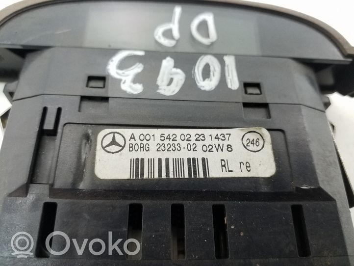 Mercedes-Benz CL C215 Pysäköintitutkan anturin näyttö (PDC) A0015420223