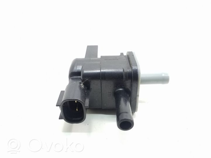 Toyota RAV 4 (XA40) Turboahtimen magneettiventtiili 9091012276