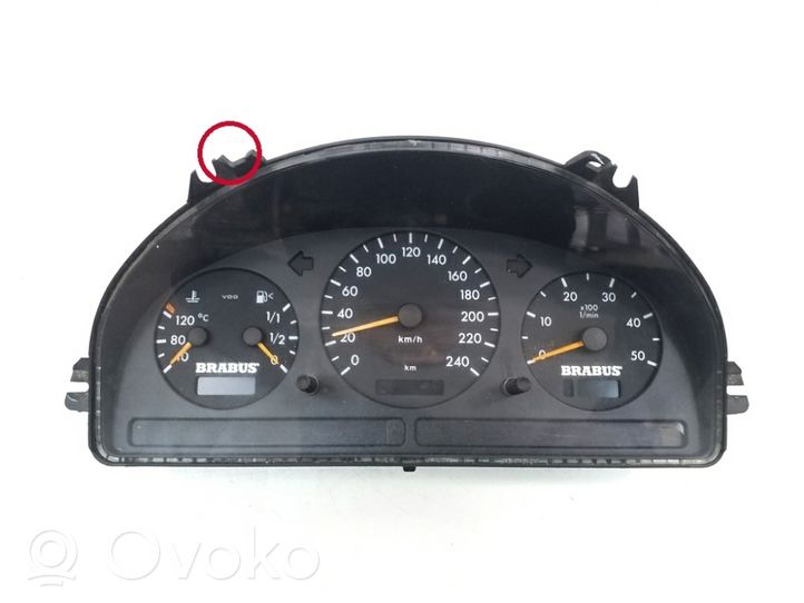 Mercedes-Benz ML W163 Compteur de vitesse tableau de bord A1635405811